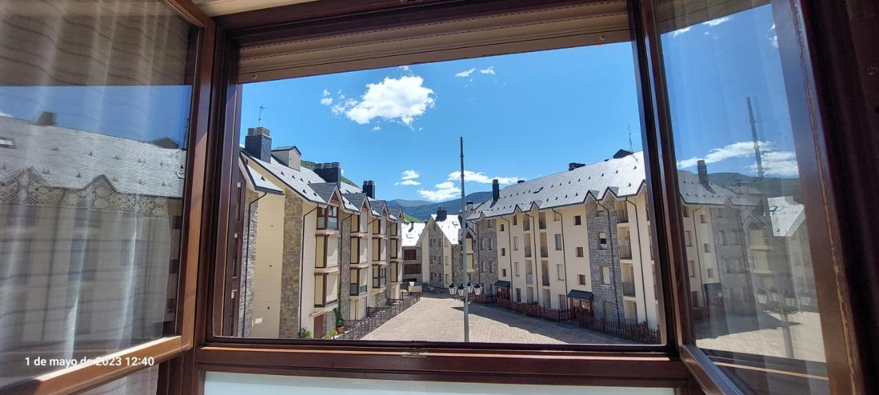 Apartamento Alma De Biescas Екстериор снимка